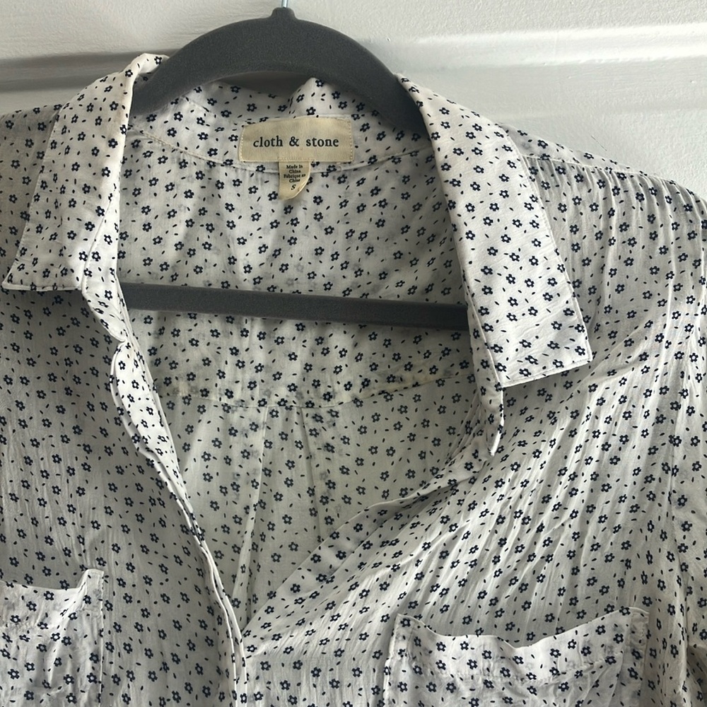 Cloth and stone white blouse - size Small